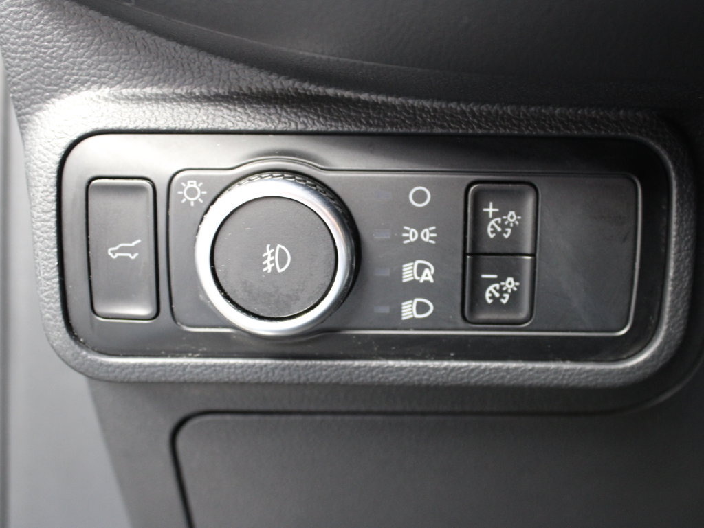 Used 2025 Ford Explorer ST-Line w/ ST-Line Street Pack AWD/4WD image 59