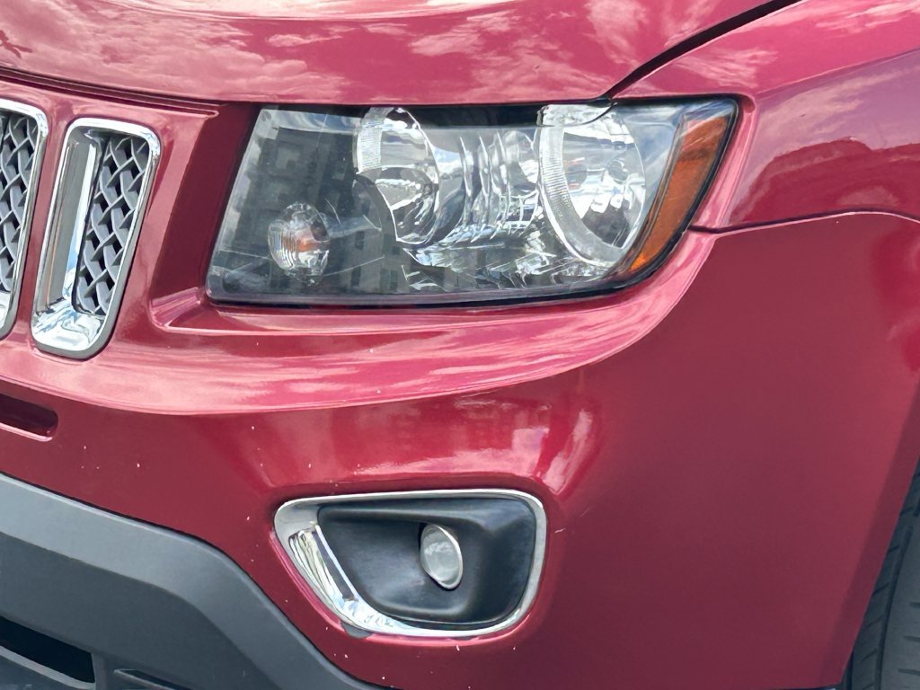 Used 2016 Jeep Compass High Altitude FWD image 10