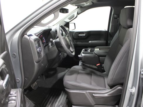 Used 2025 Chevrolet Silverado 1500 W/T w/ WT Value Package image 3