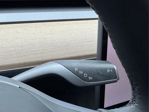 Used 2023 Tesla Model 3 Standard Range RWD image 18