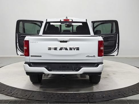 Used 2025 RAM 1500 Big Horn AWD/4WD image 14