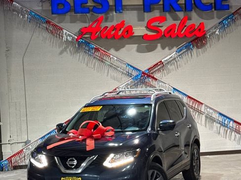 Used 2016 Nissan Rogue SL w/ SL Premium Package FWD image 1