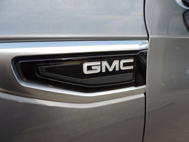 Used 2021 GMC Yukon Denali AWD/4WD image 10