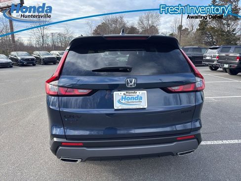 Used 2026 Honda CR-V Sport image 8