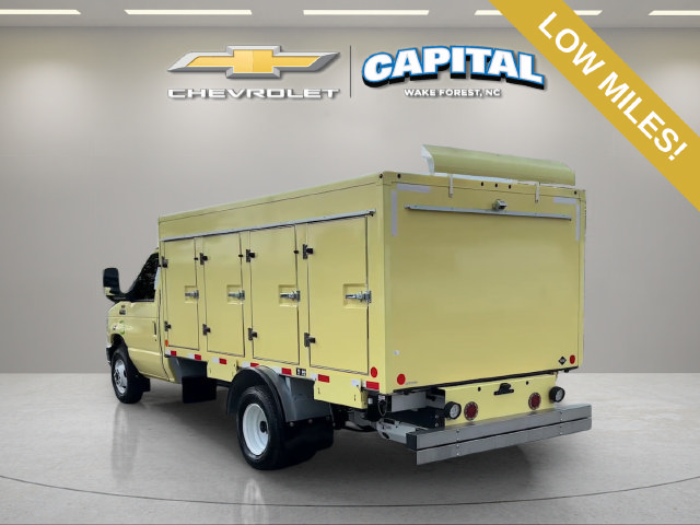 Used 2022 Ford E-450 and Econoline 450 Super Duty RWD image 6