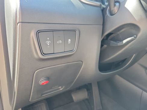 Used 2024 Hyundai Santa Cruz SE AWD/4WD image 19