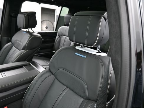 Used 2024 Jeep Grand Wagoneer Series II w/ Quick Order Packagew 28T image 16