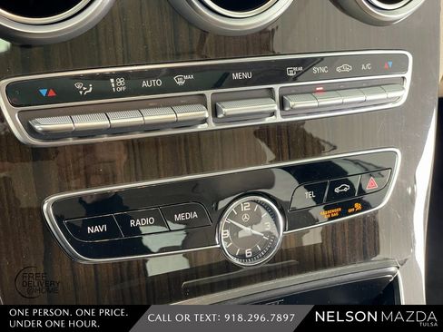 Used 2020 Mercedes-Benz C 300 4MATIC Sedan image 36