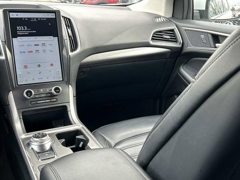 Used 2024 Ford Edge SEL image 24