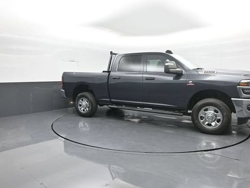 Used 2026 RAM 2500 Tradesman AWD/4WD image 2
