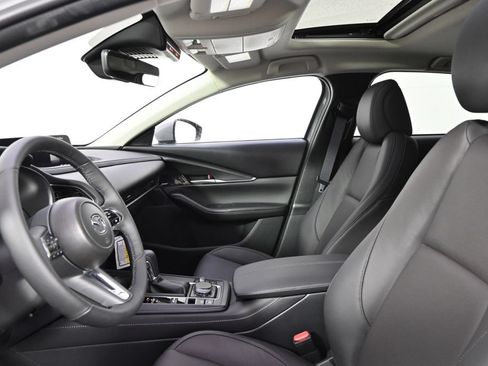 Certified 2026 MAZDA CX-30 AWD 2.5 S w/ Premium Package image 13
