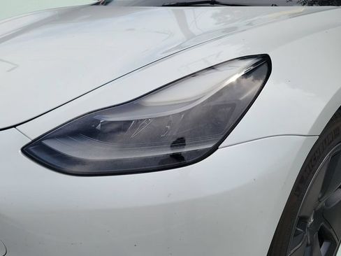 Used 2023 Tesla Model 3 Standard Range RWD image 7