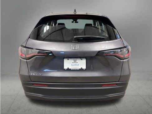 Certified 2024 Honda HR-V LX image 4