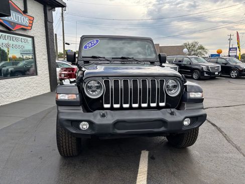 Used 2020 Jeep Wrangler Unlimited Sahara image 11