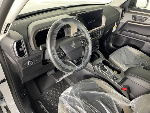New 2025 Ford Bronco Sport Big Bend image 2