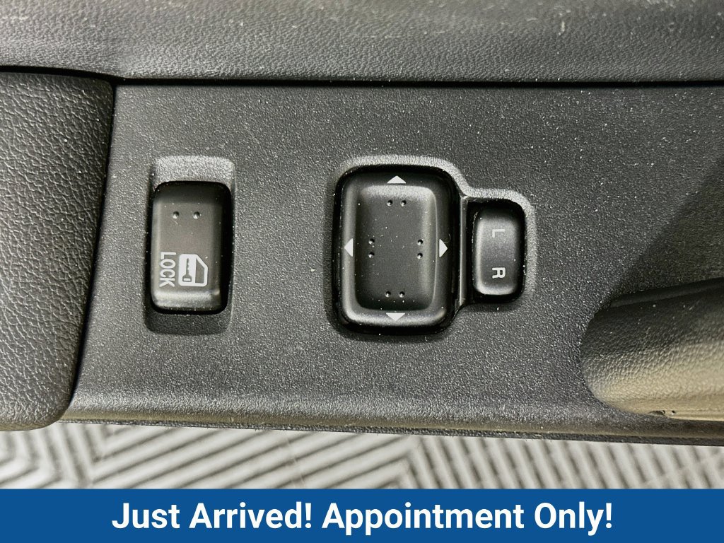 Used 2014 MAZDA MX-5 Miata Club RWD image 18