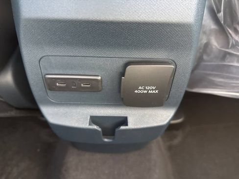 New 2026 Ford Maverick Lariat w/ Black Appearance Package AWD/4WD image 29