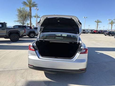Used 2025 Toyota Camry LE image 30