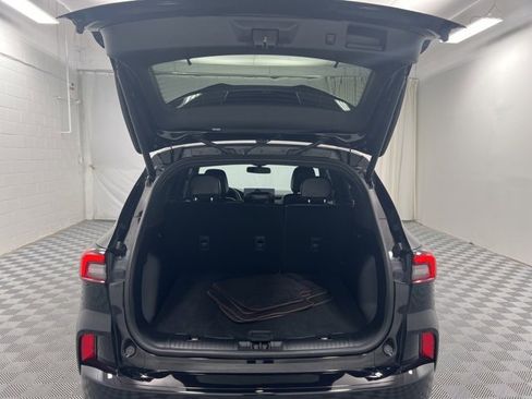 Used 2023 Ford Escape ST-Line Elite image 8