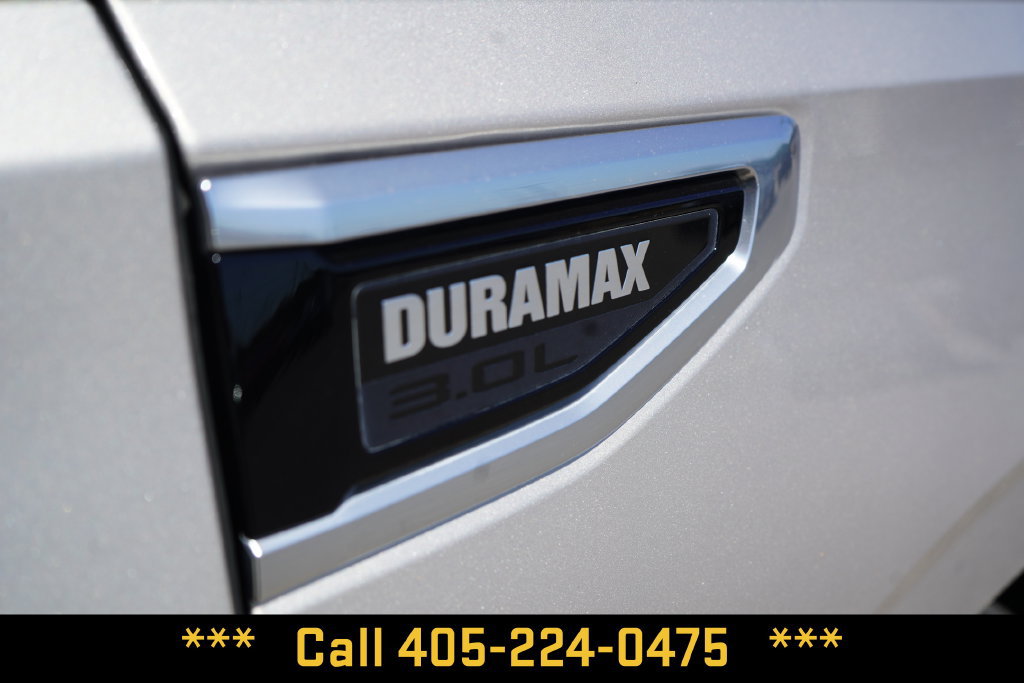 Used 2021 GMC Yukon Denali w/ Denali Premium Package AWD/4WD image 8