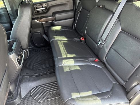 Used 2019 GMC Sierra 1500 SLT w/ SLT Premium Plus Package AWD/4WD image 32