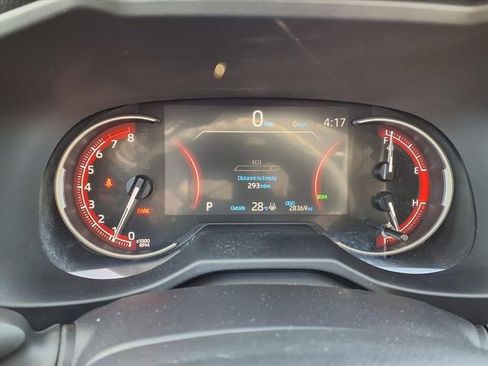 Used 2025 Toyota RAV4 XLE image 69