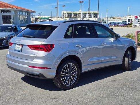 Used 2023 Audi Q3 2.0T Premium w/ Convenience Package image 4