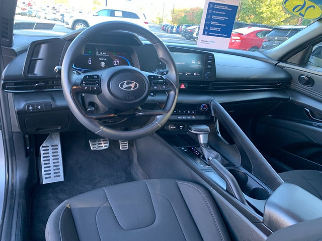 Certified 2026 Hyundai Elantra Sport FWD image 19