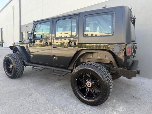 Used 2007 Jeep Wrangler Unlimited X RWD image 7