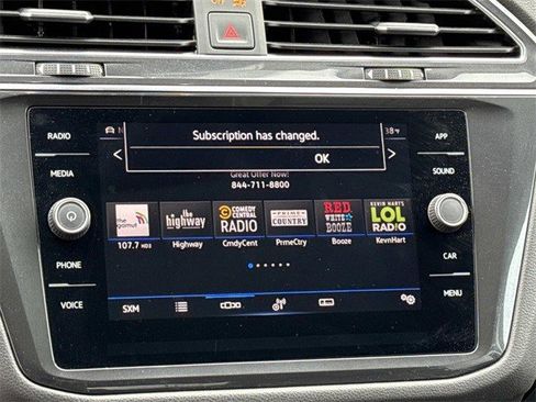 Used 2022 Volkswagen Tiguan SE image 20