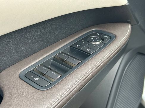 Used 2025 Lexus RX 350 w/ Accessory Package (P3) AWD/4WD image 24