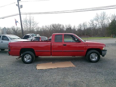Used 1999 Dodge Ram 2500 Truck 2WD Quad Cab image 5