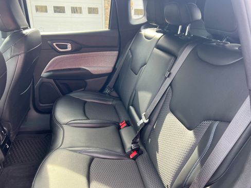 Used 2023 Jeep Compass Latitude w/ Convenience Group image 10