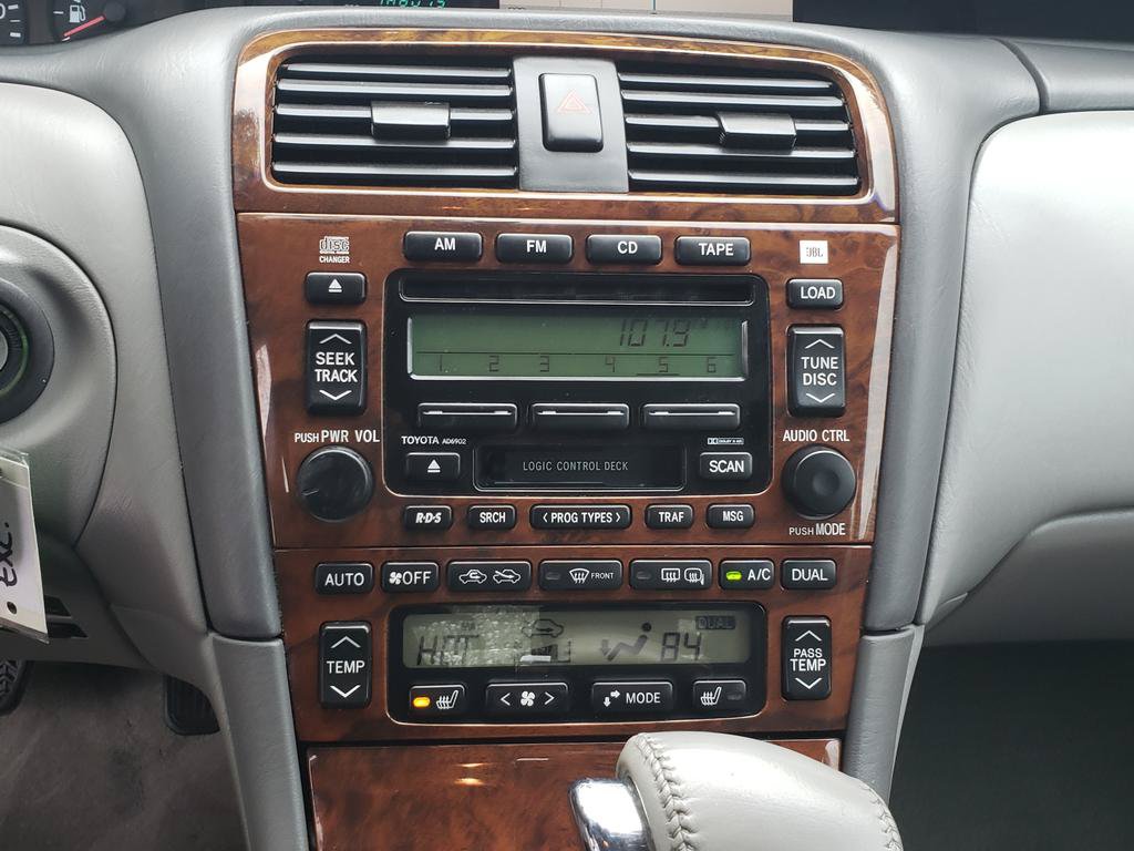 Used 2003 Toyota Avalon XLS FWD image 19