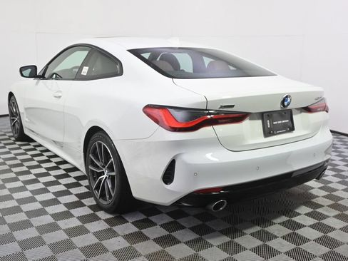 Used 2023 BMW 430i xDrive Coupe w/ Premium Package AWD/4WD image 4