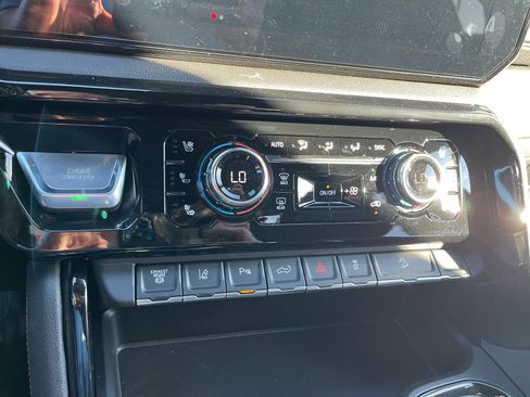 New 2026 GMC Sierra 2500 AT4 image 16