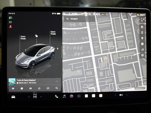 Used 2022 Tesla Model 3 Long Range image 25