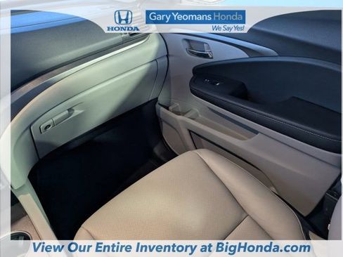 Used 2025 Honda Ridgeline RTL image 16