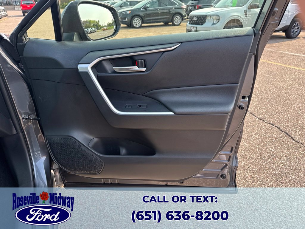 Used 2023 Toyota RAV4 SE AWD/4WD image 36