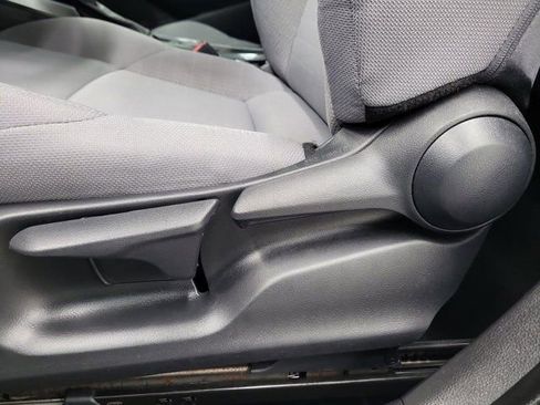 Used 2021 Toyota Corolla SE image 22