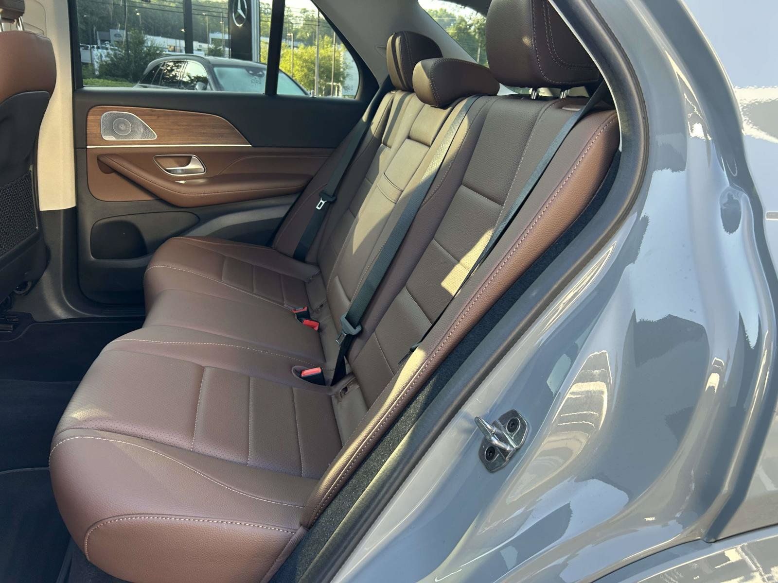 Certified 2025 Mercedes-Benz GLE 350 4MATIC image 40