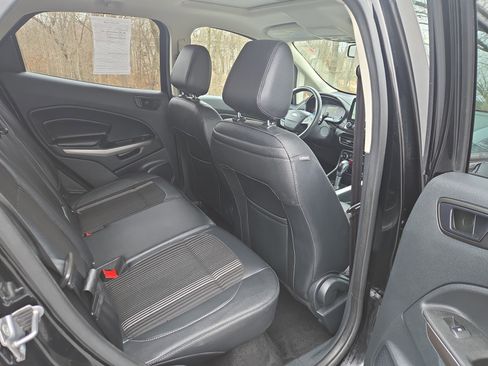 Used 2019 Ford EcoSport SES image 28