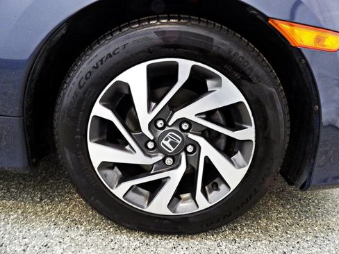 Used 2018 Honda Civic EX image 22