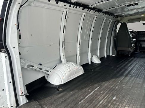 Used 2023 Chevrolet Express 2500 Work Van w/ Driver Convenience Package image 28