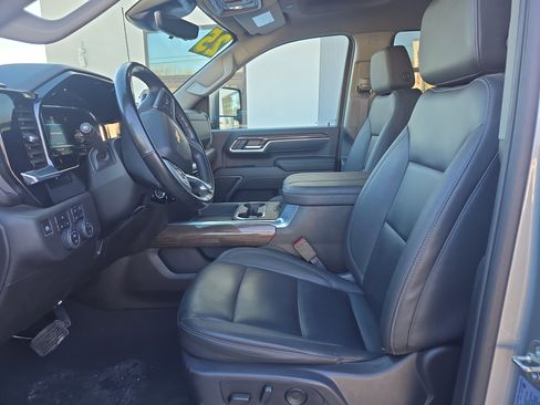 Used 2025 Chevrolet Silverado 3500 LT w/ All Star Edition image 13