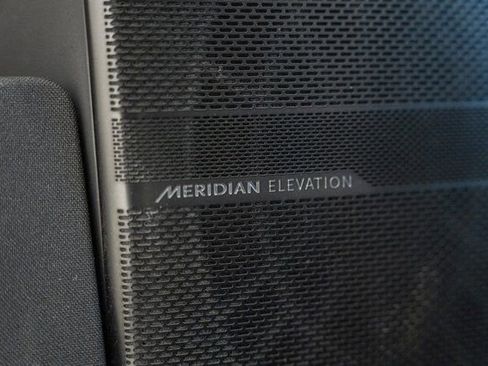 Used 2022 Rivian R1T Adventure image 27