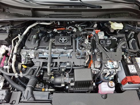 Used 2026 Toyota Corolla LE image 27