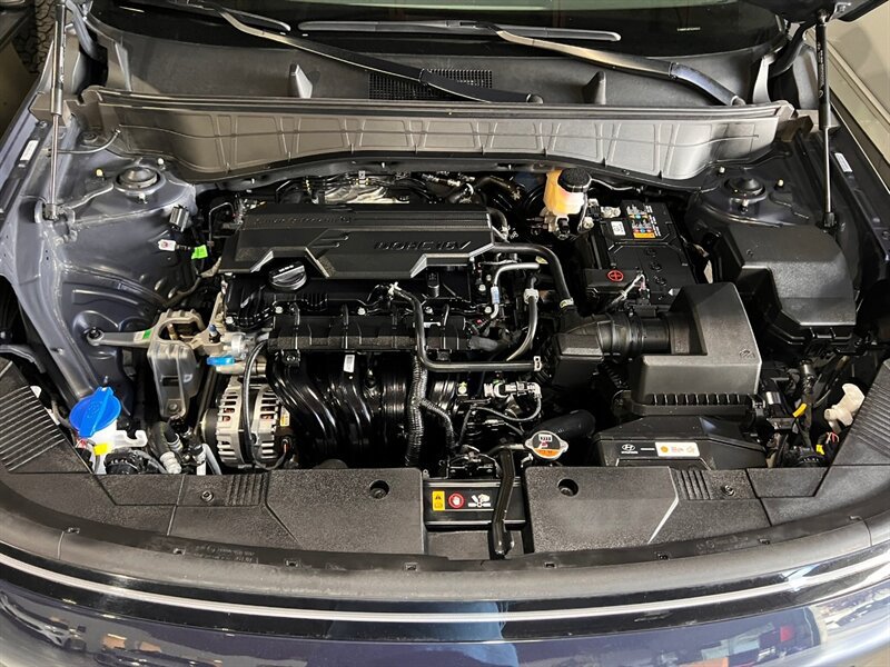 Used 2025 Hyundai Kona SEL AWD/4WD image 40