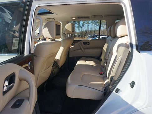 Used 2019 Nissan Armada Platinum image 14