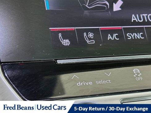 Used 2021 Audi A6 Premium Plus image 22